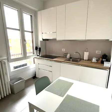 Апартаменты House *