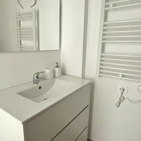 House Апартаменты *